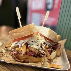 Restaurants Near Pittsburgh Airport Perfect Spot For Business Travelers