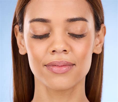 Close Eyelids Images - Free Download on Freepik