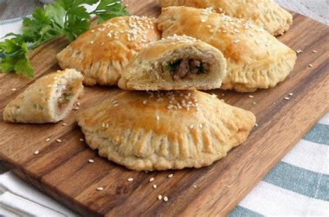 Бурек с мясным фаршем - DalZa.ru