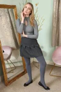 Only Opaques, Opaque Tights, Stockings and Pantyhose Fetish - OnlyGirls