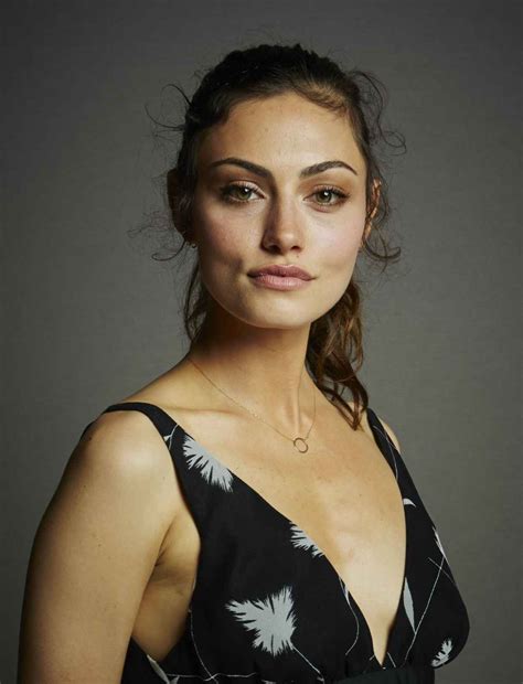 Phoebe Tonkin – The Originals Portraits at Comic-Con 2015 – celebsla.com