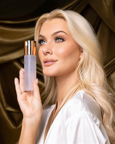 Miss Universe Skincare + Spa (@missuniverseskincare) • Instagram photos