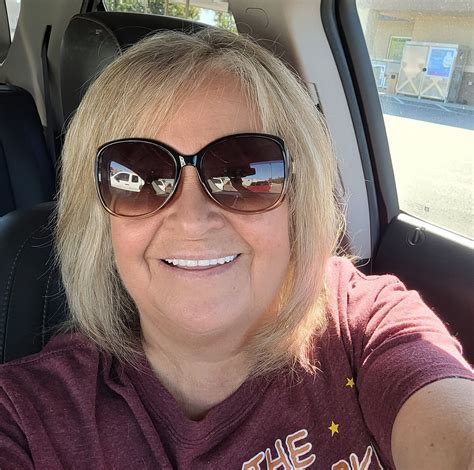 FAMILY REUNION TIME 🤪🤪🤪🤪 OMG this... - Linda Radford-Farmer | Facebook
