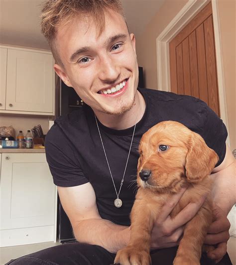 Jack Laugher on Twitter: "Everyone, meet Dougie! We get to bring him