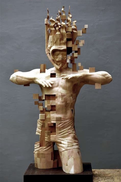 Wood Sculptor Hsu Tung Han's Newest Pixelated Wood Sculpture