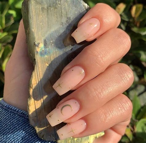 UNGHIE CORTE | Le idee Nail Art più belle e come scegliere la forma ...