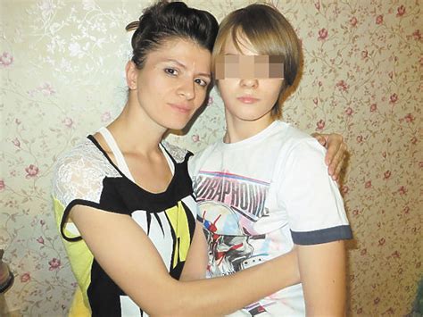 Мать, 9 лет искавшая сына, обнаружила его на экране в популярном ...