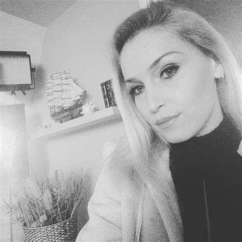 TW Pornstars - Kathia Nobili. Twitter. Shooting for my store...getting