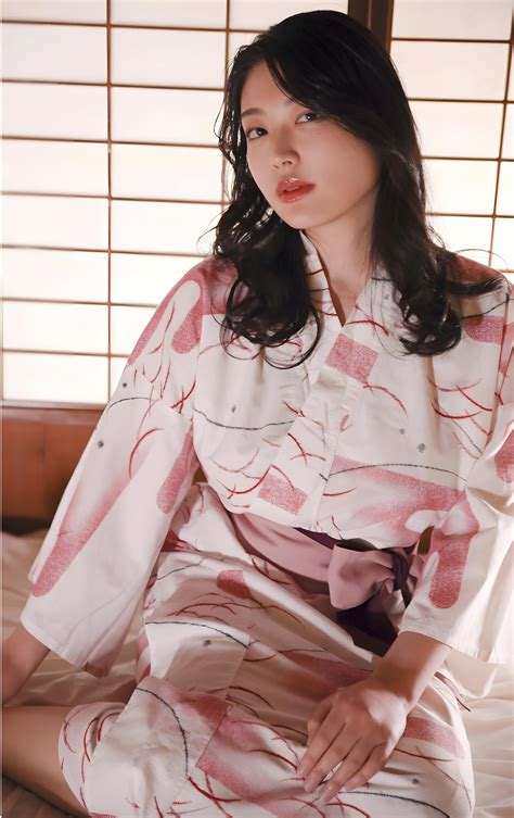 Kei Fubuki 風吹ケイ, 写真集 スパイスビジュアル [Kiss You 4] Set.02 – EVERIA.CLUB