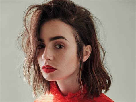 Download wallpaper portrait, actress, Lily Collins, section girls in