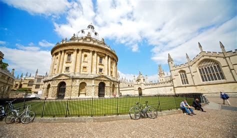 Education and Learning in the United Kingdom – Moving Overseas