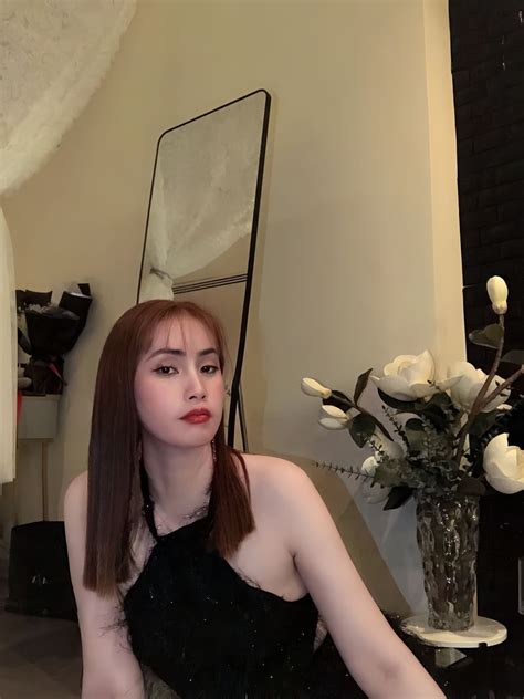 Amie, Japanese escort in Dubai