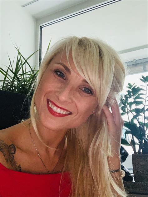 Vesna Janković si ob manekenski postavi lahko privošči veliko sladoleda ...