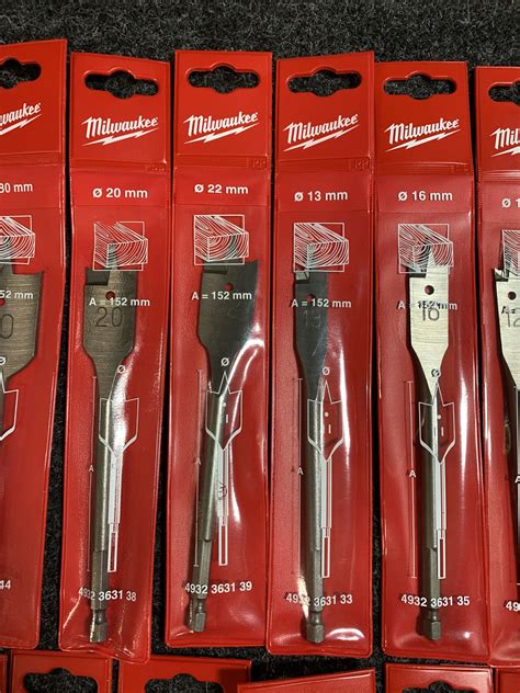 Sortiment med träborr Milwaukee - Auktioner online - Nätauktioner ...