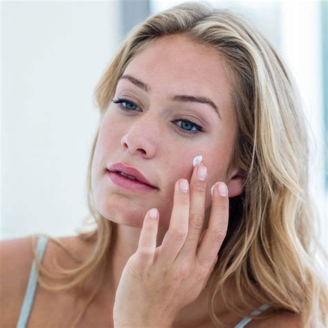 The Scary Ingredient Experts Say You Should NEVER Use On Your Face ...