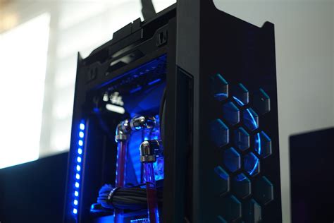 Phanteks Shift X Build Montage » builds.gg