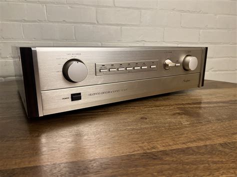 Accuphase C202 Preamp |﻿ Stereo, Home Cinema, Headphones Components