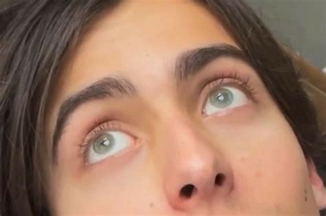 aidan gallagher ! | Celebrities, Best umbrella, Beautiful eyes