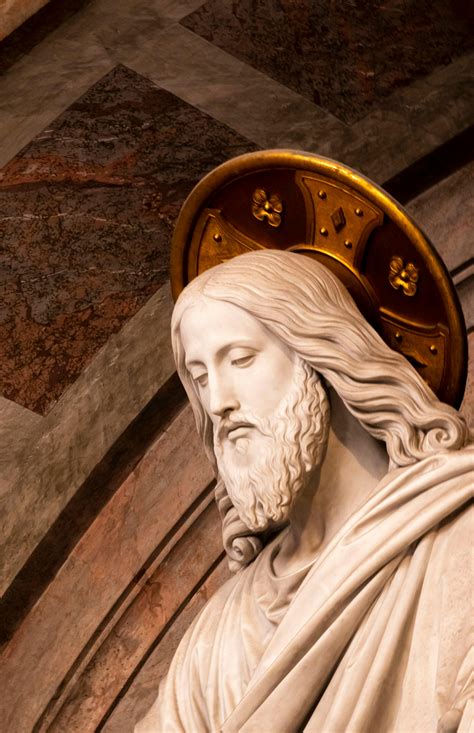 Roman Catholic Beliefs Explained: Powerful Insights You Must Know