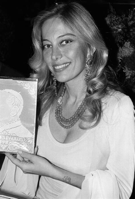 Moana Pozzi, vent'anni senza l'icona del cinema hard all'italiana