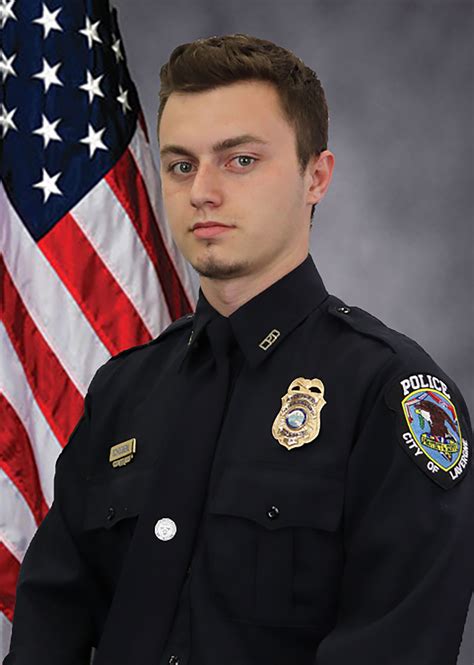 Tennessee sex cop Maegan Hall admits she 'got stupid' with randy male