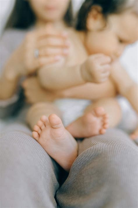 Mom Feet Photos, Download The BEST Free Mom Feet Stock Photos & HD Images