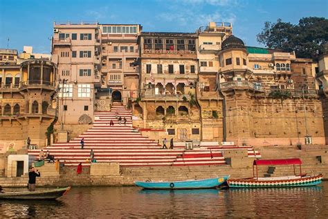 Tripadvisor | Varanasi Volledige dagtour met boottocht aangeboden door ...