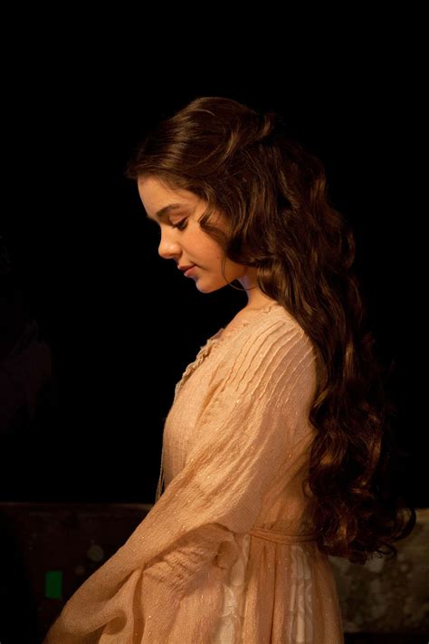 Hailee Steinfeld: Romeo and Juliet set -02 – GotCeleb