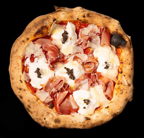 Пица спек с трюфел и бурата – Amore Pizza Restaurant