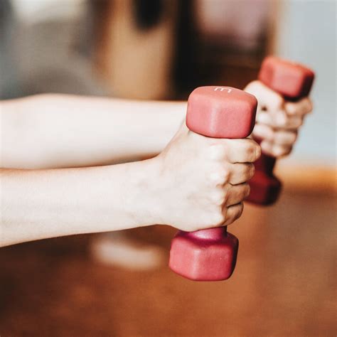 4 Easy Steps How To Start Exercising Again - Wander & Luxe