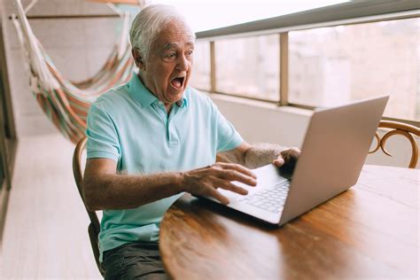 Shocked Face Photos, Download The BEST Free Shocked Face Stock Photos ...