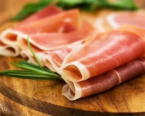 Хамон серано — жемчужина традиционных мясных деликатесов ...