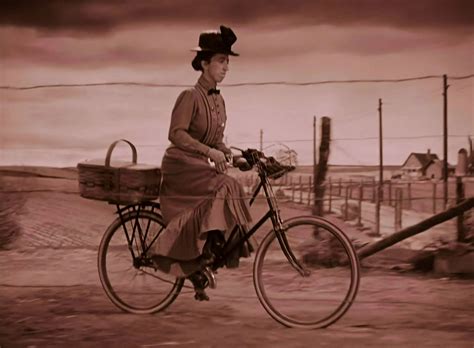 almira gulch costume