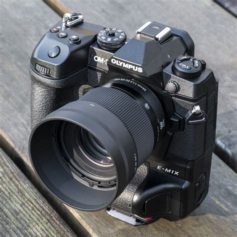 The Best Micro Four Thirds Portrait Lenses (Olympus / Panasonic