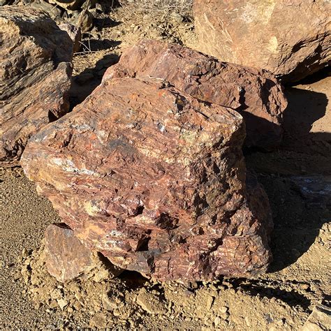 Black Cherry Boulder | MDI Rock