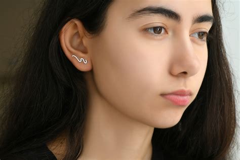 Сережки кафи зі срібла 925 з білими фіанітами - Dadiverin Jewelry