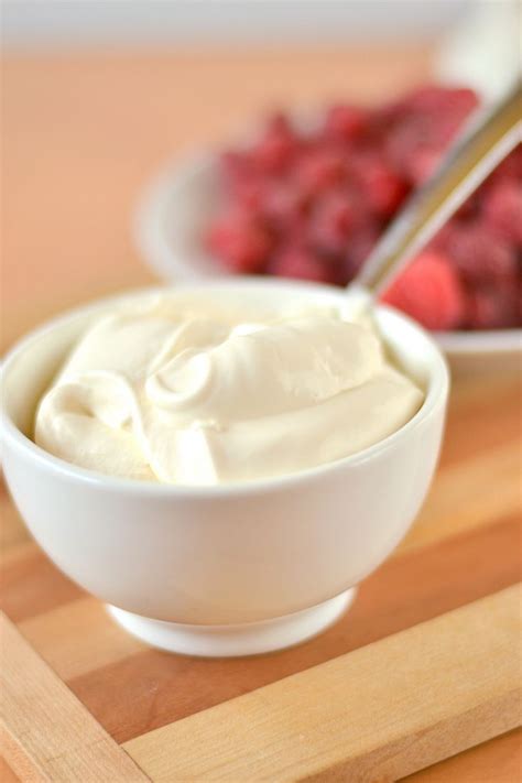 30 Second Honey Whipped Cream | Honey whipped cream, Honey recipes, Recipes with whipping cream