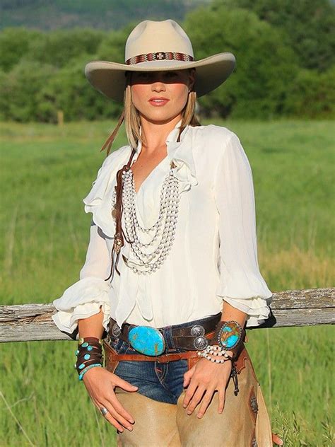 Pictures of Cowboy Hats and Boots - The Smart Lad