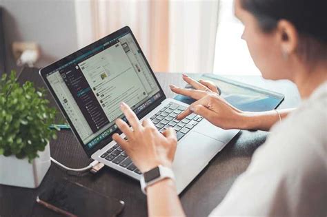 Trabalho Com Computador - Trabalho remoto e home office: quais são as diferenças?