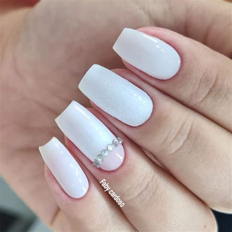 Brilla en el Fin de Año: Inspiración para Uñas Decoradas - Nailart Masters
