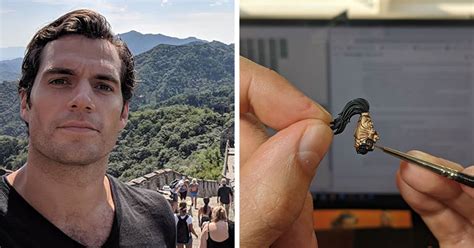 Actor Henry Cavill Is Spending Quarantine By Painting Miniature Warhammer Figurines | DeMilked