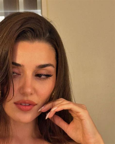 Pin on TurkVld in 2024 | Hande ercel, Actresses, Hande erçel makeup
