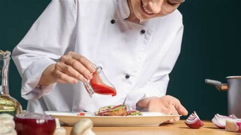 Four Light and Cold Sauces - Fit People