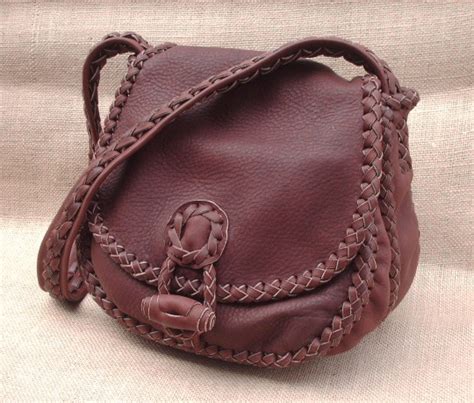 Custom Handmade Leather Bags | semashow.com