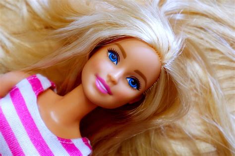 Incroyable ! Vous ne pourrez pas regarder Barbie si vous êtes en ...