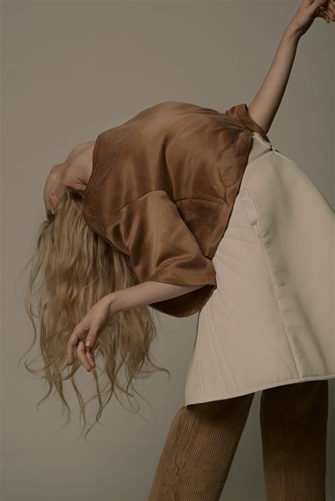 Body signal on Behance