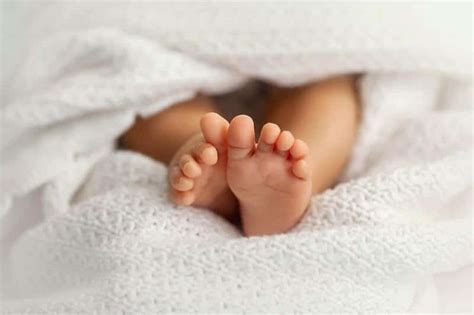Webbed Toes and How They’re Treated - Feet By Pody