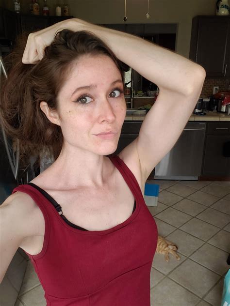 Freckled lips and kitty hips | Scrolller