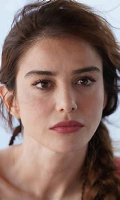 Озге Гюрель (Ozge Gurel) - светские новости на 7days.ru