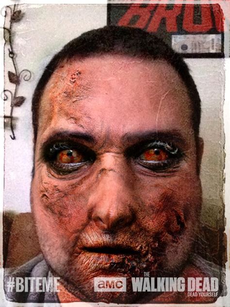 5 Telltale Signs Someone You Know Has Had A Nose Job | Justinboey 